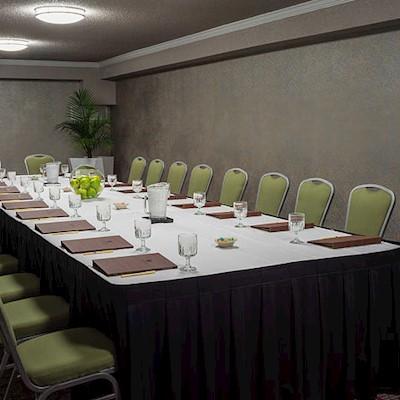 Doubletree By Hilton Northwest - Arboretum 4*