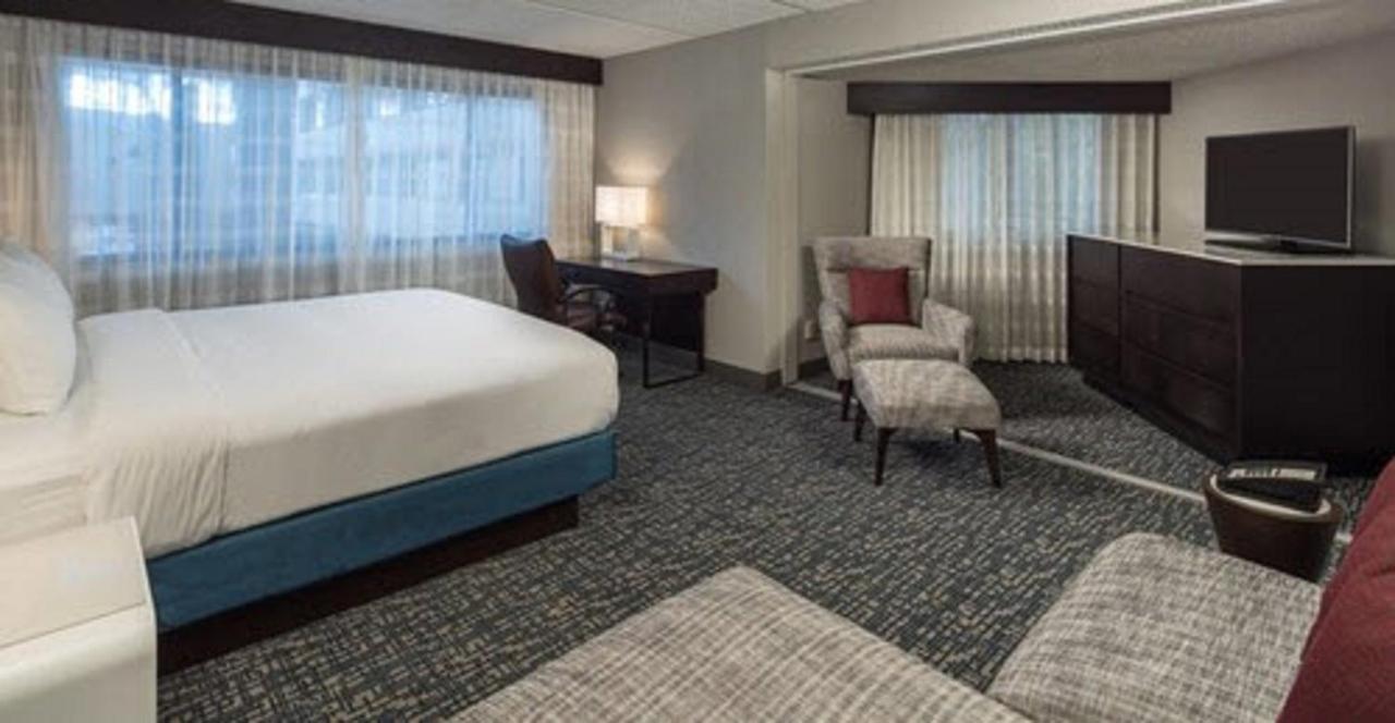 Hotel Doubletree By Hilton Northwest - Arboretum