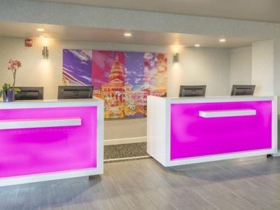 Doubletree By Hilton Northwest - Arboretum