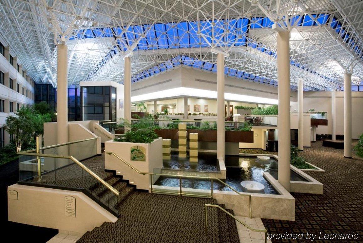 Doubletree By Hilton Northwest - Arboretum